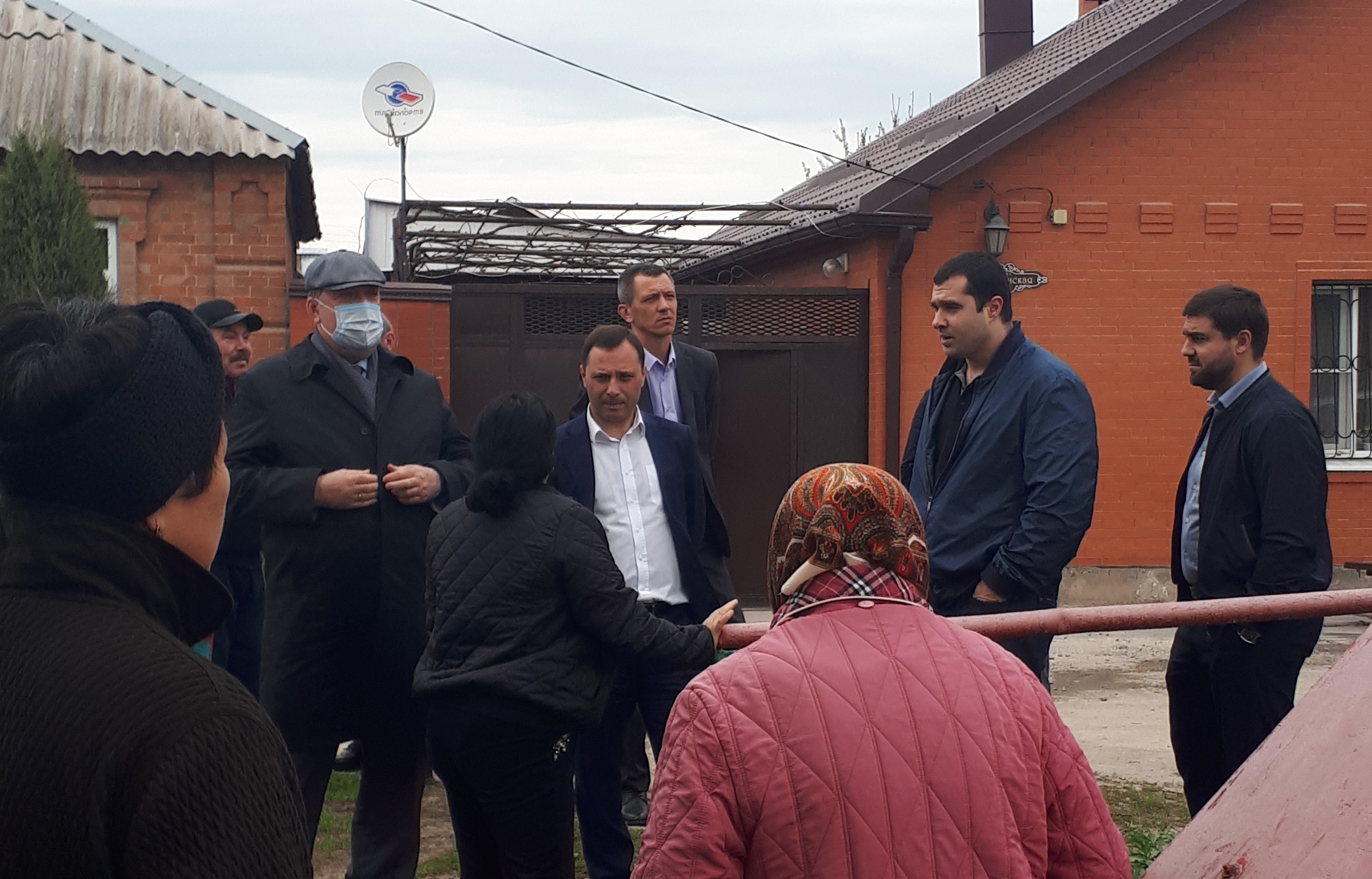 Депутат Евгений Соболев встретился с избирателями