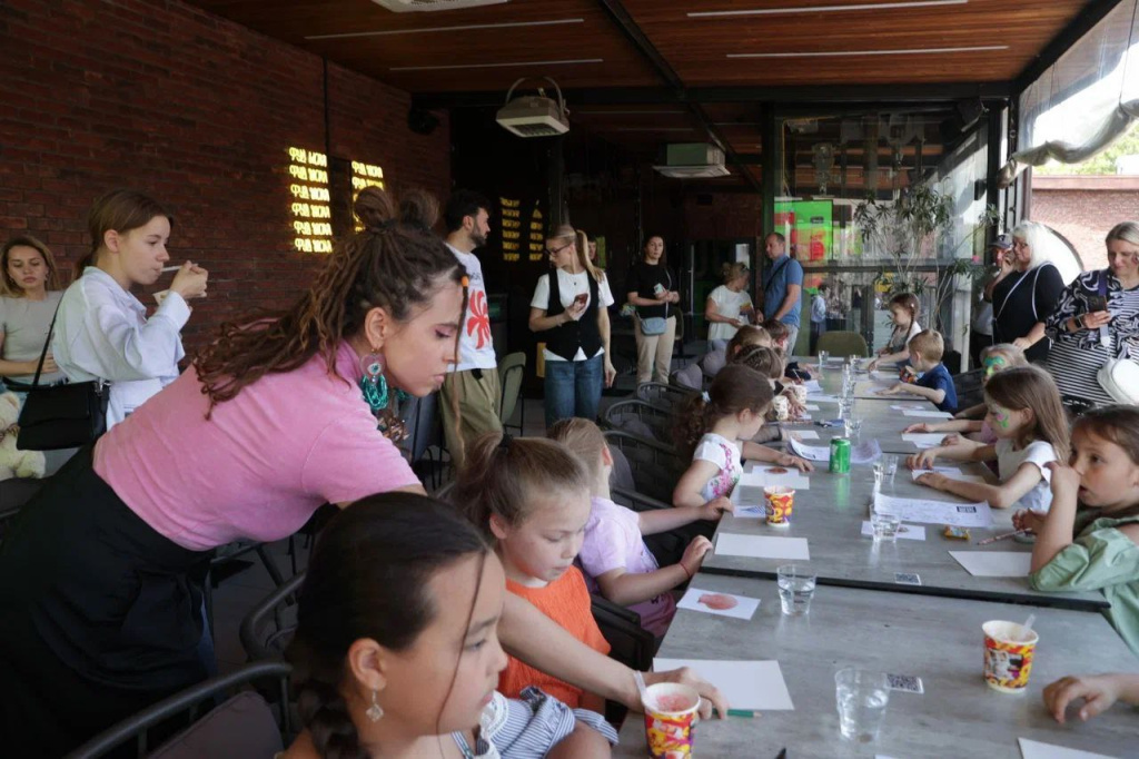 8f2270e9-0232-4ebc-b2a3-1c349c0c2bfa.jpg