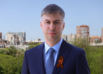 Поздравление ростовчан с Днем Победы исполняющего обязанности главы Администрации города Ростова-на-Дону Алексея Логвиненко