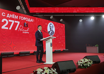 Глава региона поздравил ростовчан с 277-летием донской столицы
