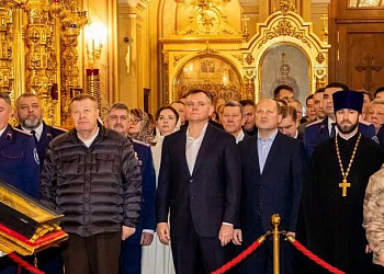 Александр Скрябин посетил Рождественскую службу в Кафедральном соборе